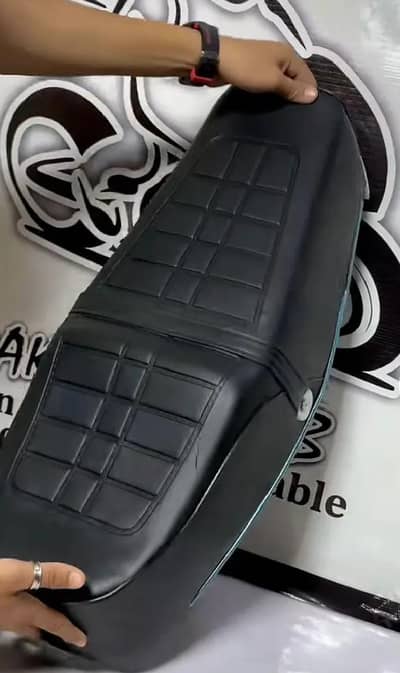 Honda 125 Down model seat