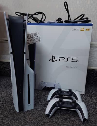 PS5 Slim Disc Edition CFI-2115/2116 | 2 Original Controllers