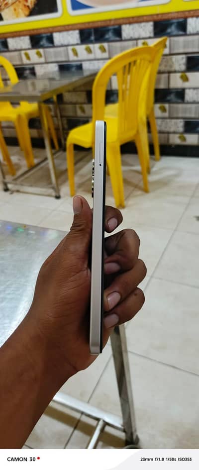 Vivo Y04