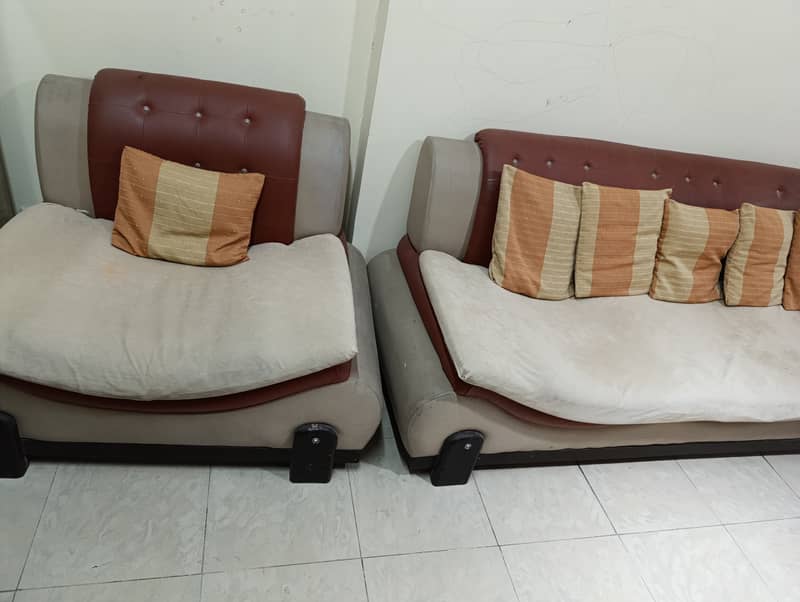 Five seater sofa set 0