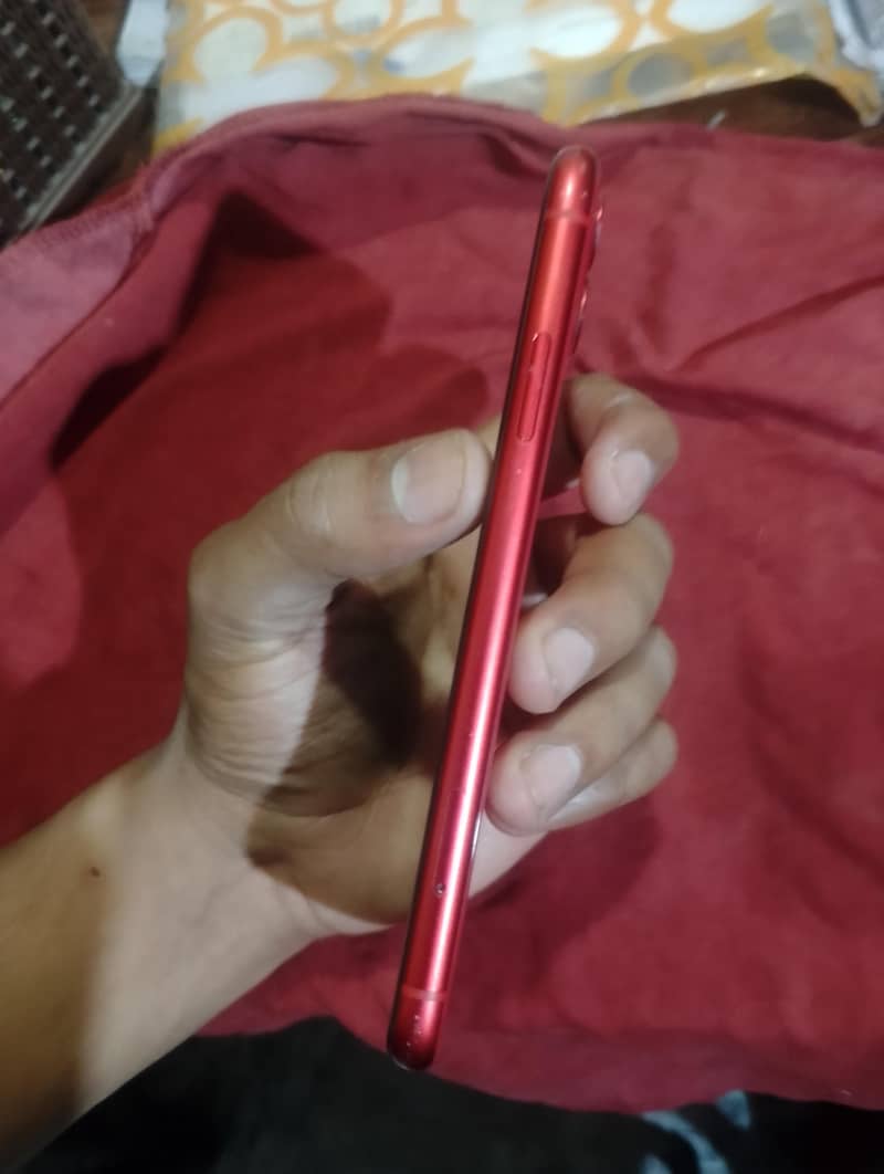 Apple iPhone 11 2