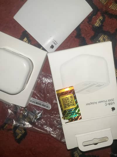 Apple orginal 20w adaprer