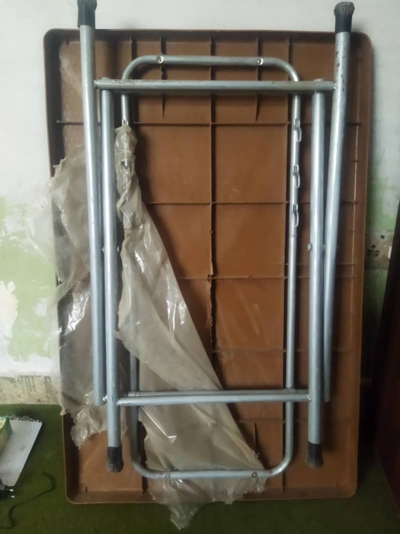 table selling 1