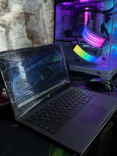 HP Chroomebook 11A 4Gb Ram - 32GB Storage (Just Like Brand New)