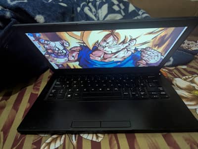 Dell Latitude 7280 8gb/i5 7th gen/256ssd