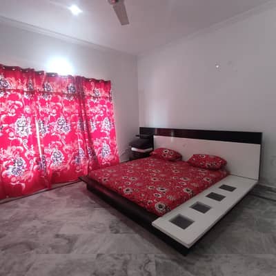 1 Kanal Upper Portion Available For Rent