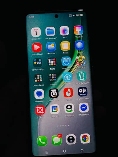 Tecno CAMON 40 Pro 8/256