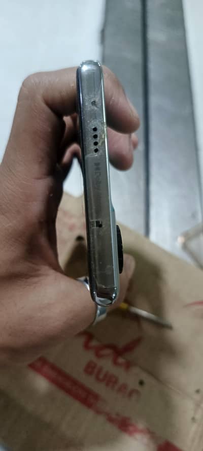 Tecno CAMON 40 Pro