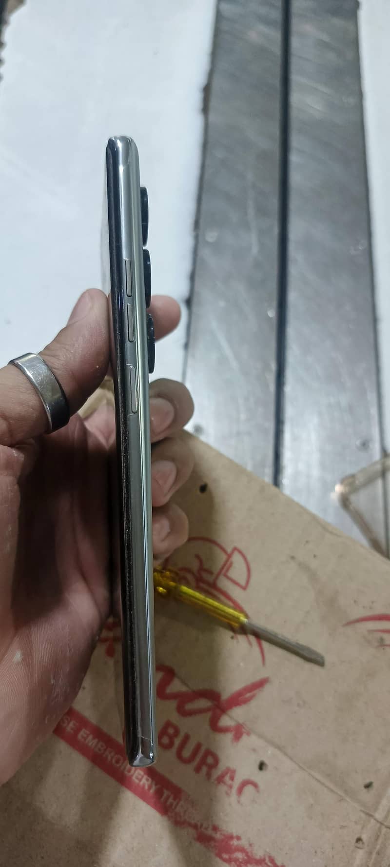 Tecno CAMON 40 Pro 1