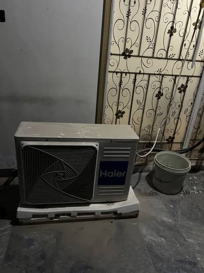 HAIER DC INVERTER (1 Ton)