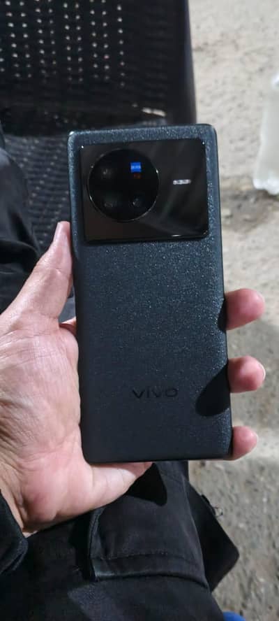 Vivo X80