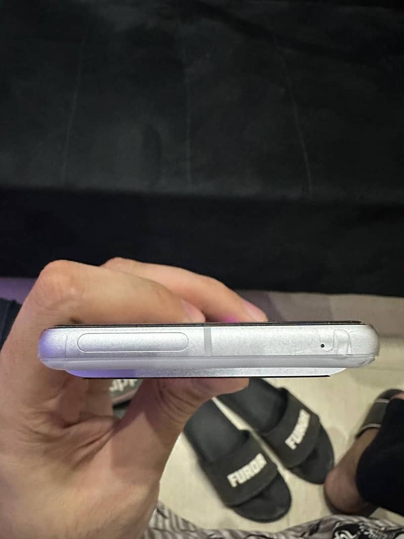 Google Pixel 7 3
