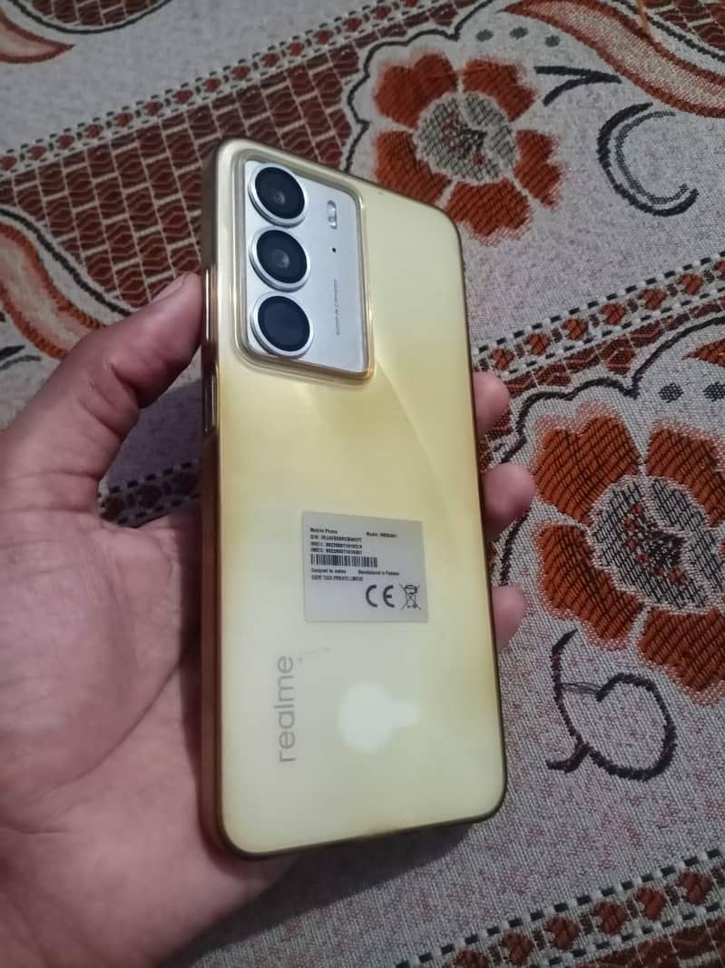 Realme C75 5
