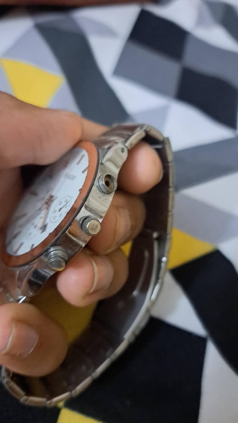 watch 2