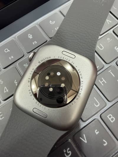 Apple watch series 11 - 46mm