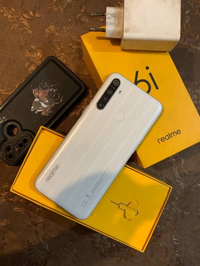 Realme 6i
