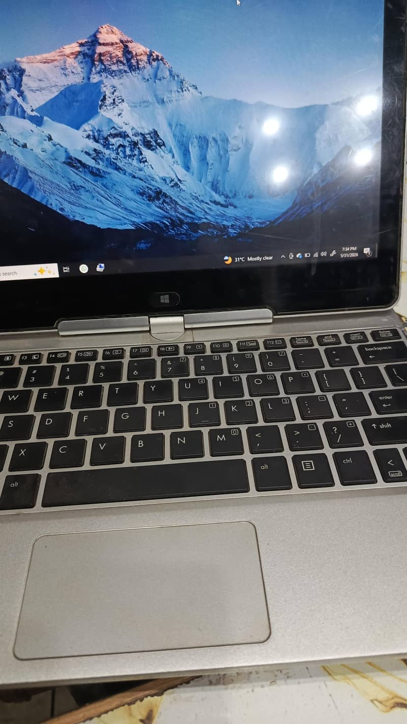 hp 810 model 2