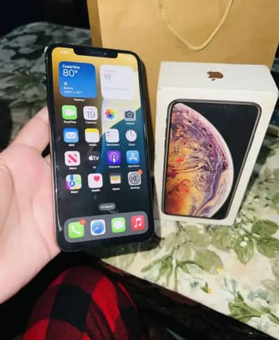 IPhone xs max 256 gb pta Box