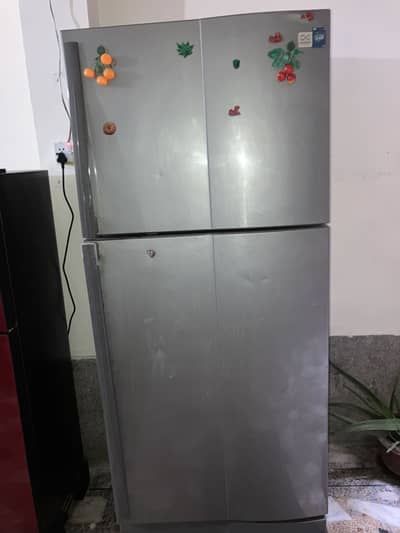 DAEWOO Refrigerator-Freezer FR-555KTS
