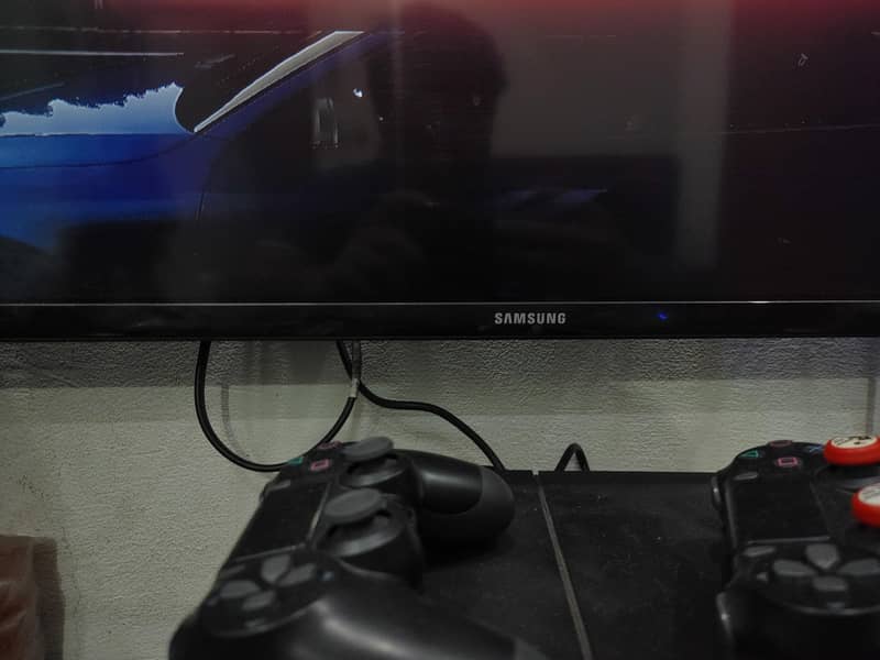 PS4 500GB |  PSVR  V2 bundle | Aim&Move controller | CAMERA 13