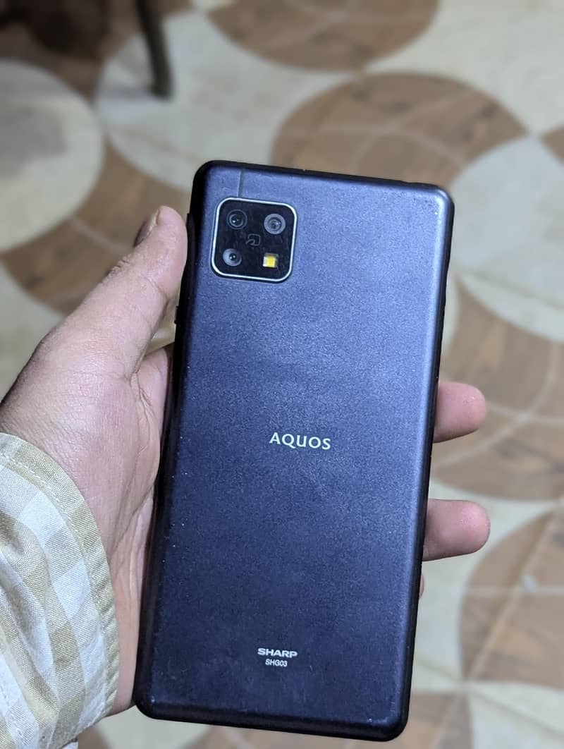 Sharp Aquos Sense 0