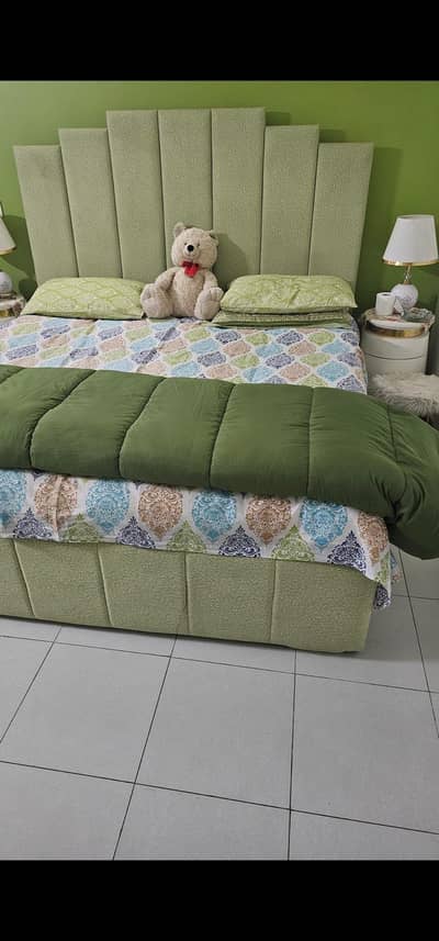 bedroom set