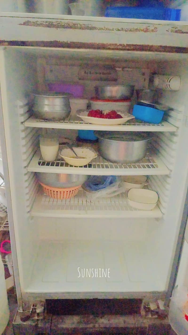 Refrigerator 5