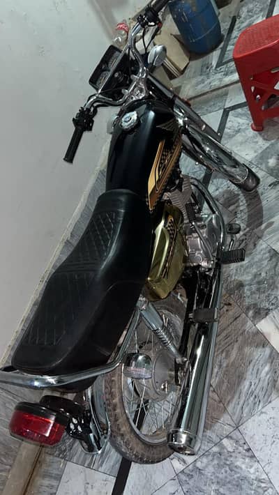 Cg 125 golden edition