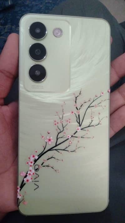 Vivo Y100