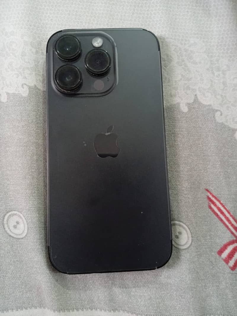 Apple iPhone 14 Pro 1
