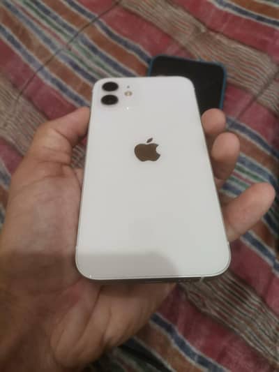 Apple iPhone 12