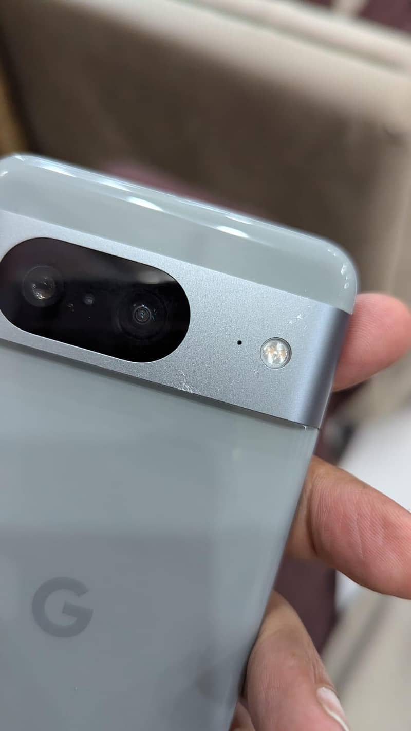 Google Pixel 8 1