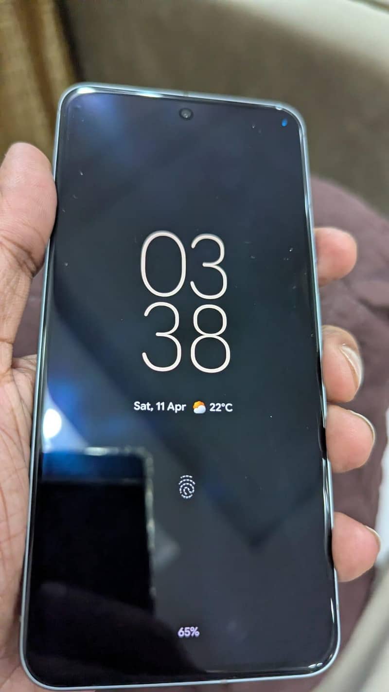Google Pixel 8 2