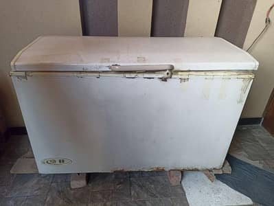 home used freezer urgent sale