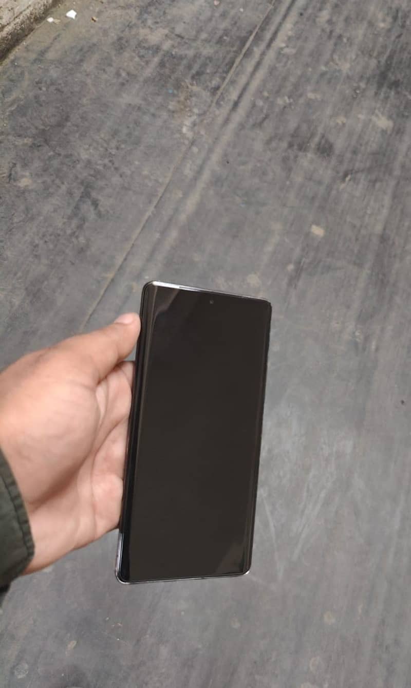 Google Pixel 7 Pro 2
