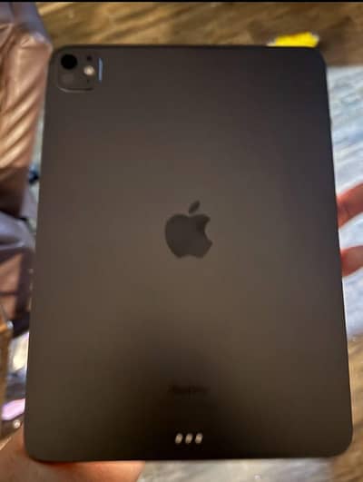 iPad Pro 11" M2 (4th Gen) 128GB |Screen Damaged