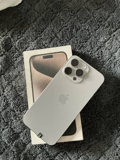 Apple iPhone 15 Pro Max