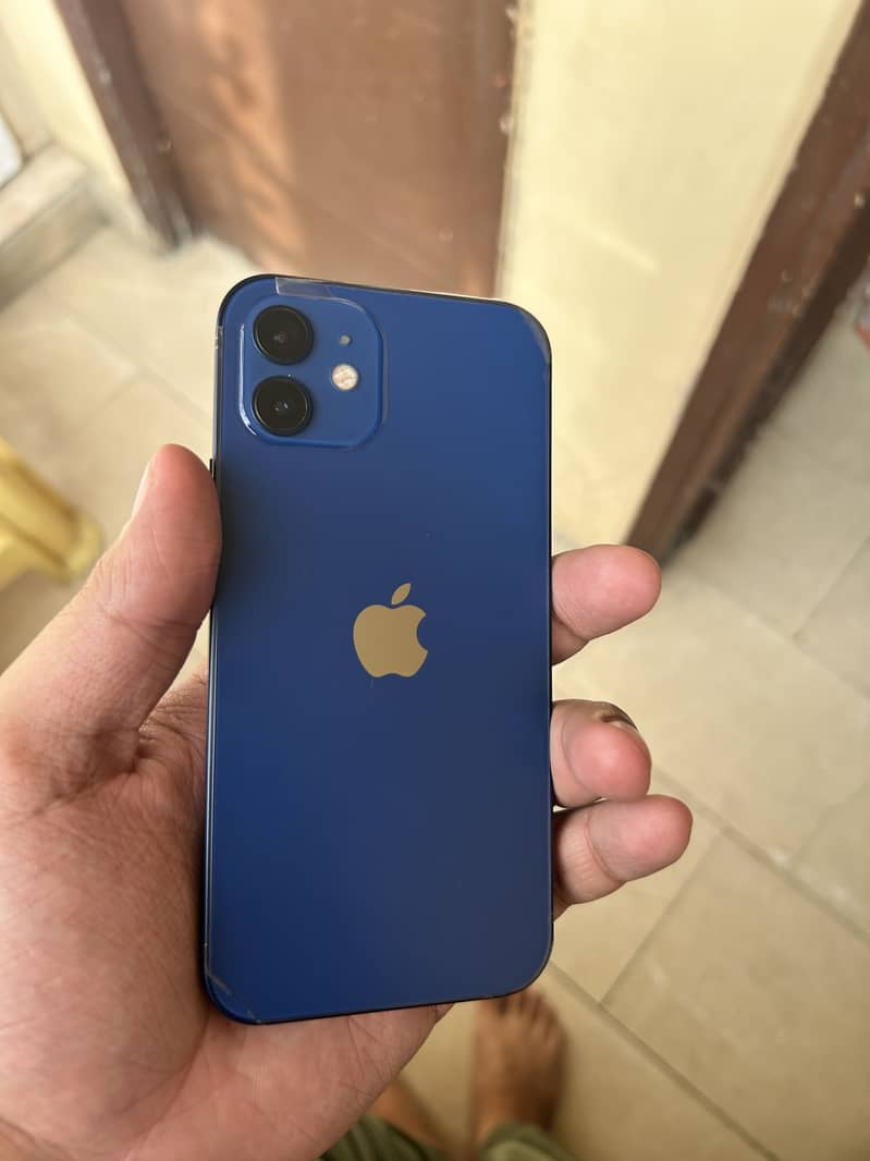 iPhone 12 2