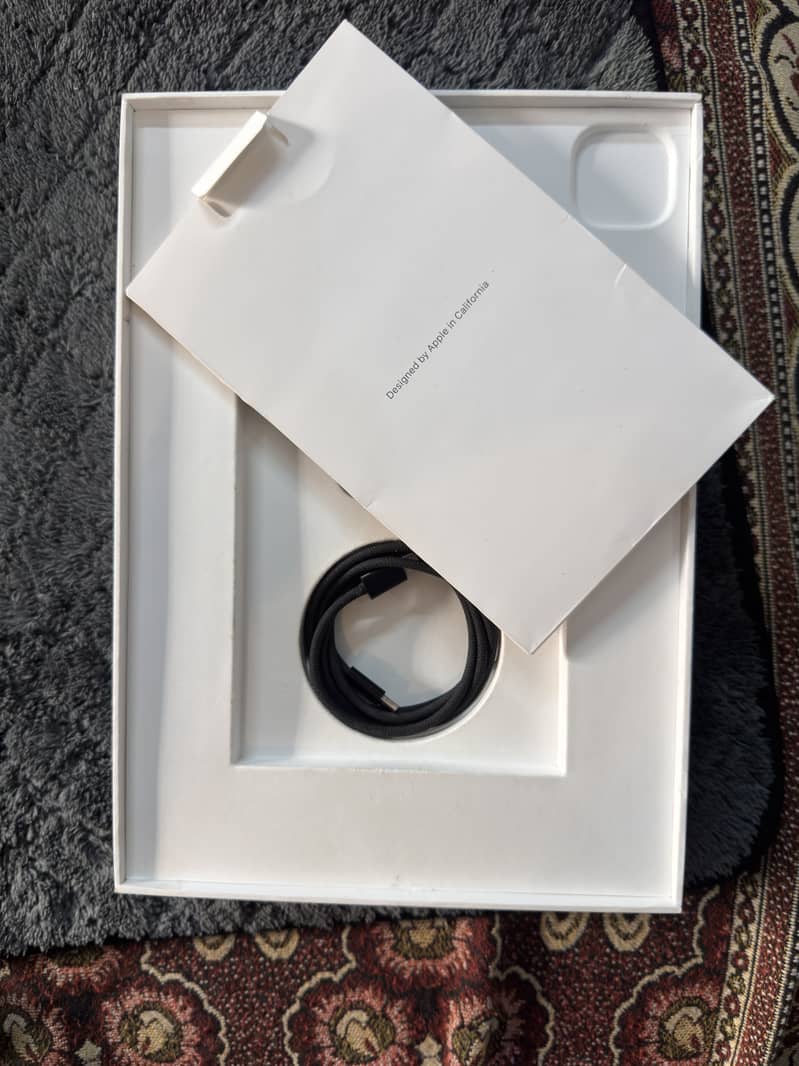 IPAD PRO M4 (256) 5