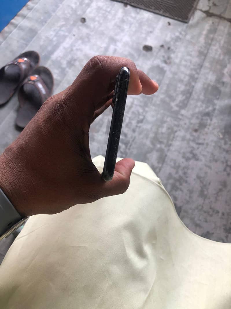 Apple iPhone 7 Plus 3