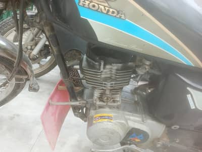 Honda 125 2001 model