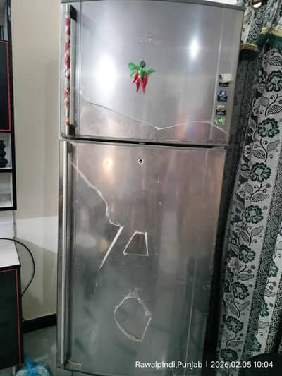 Dawlance jumbo size fridge