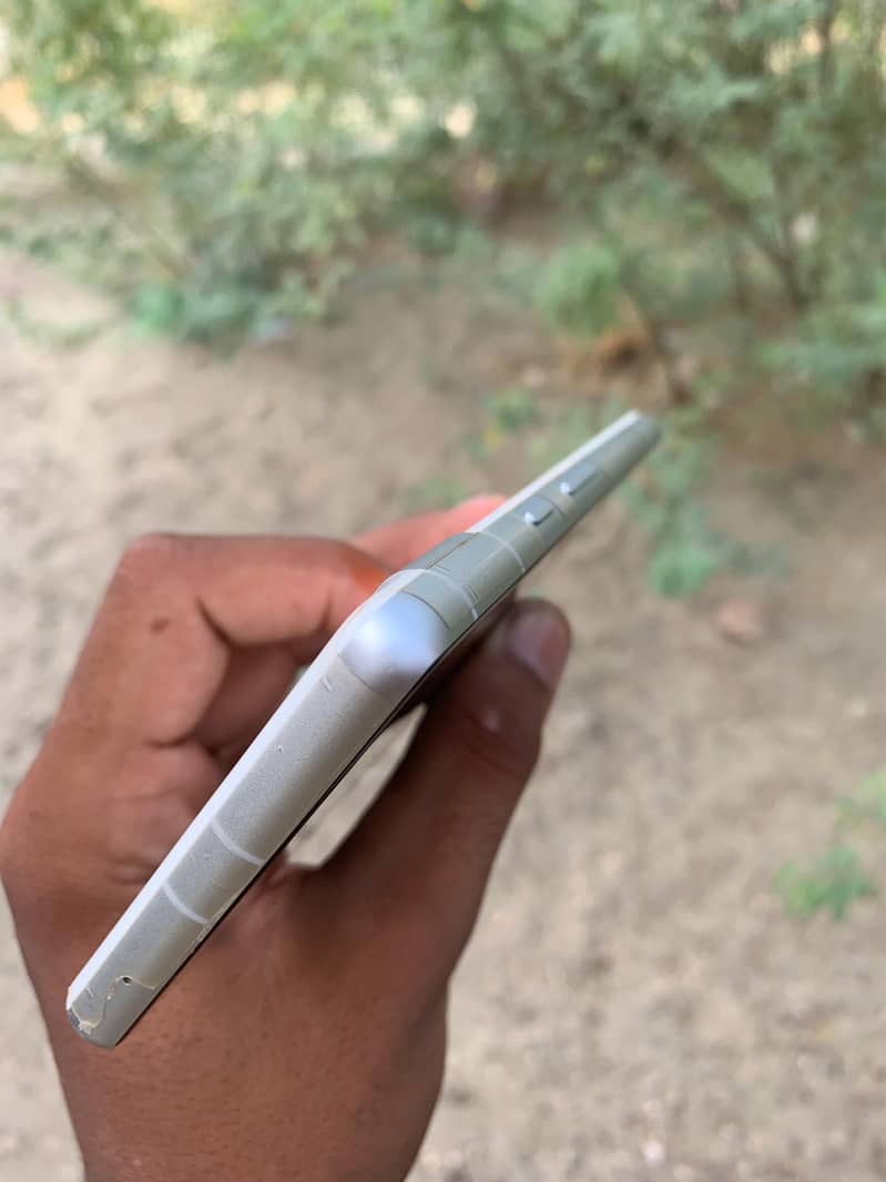 Google Pixel 7a 10