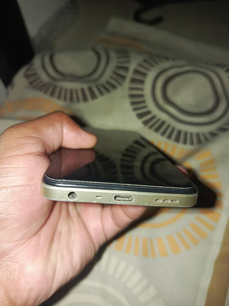 OPPO A57 4