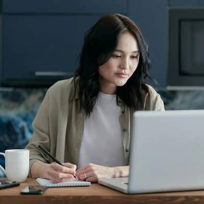 Female Jobs urgents bases