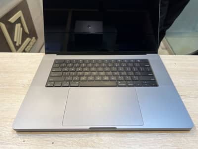 Apple MacBook M1 Pro 2021 16GB 512GB 16-inch A2485