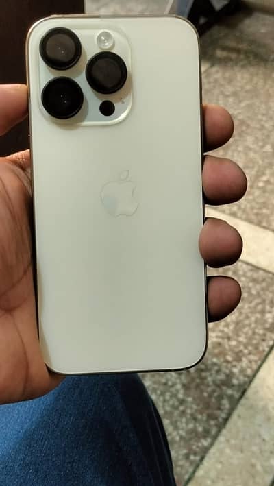 Apple iPhone 14 Pro
