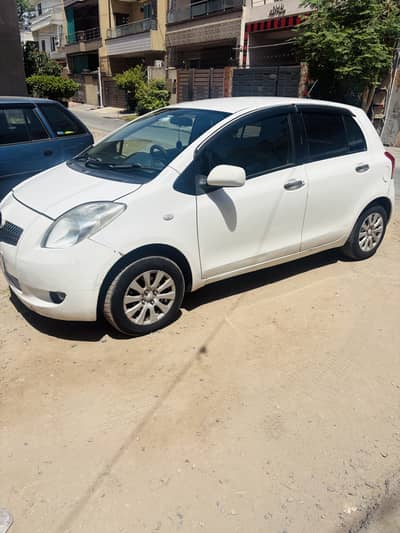 Toyota Vitz 2007