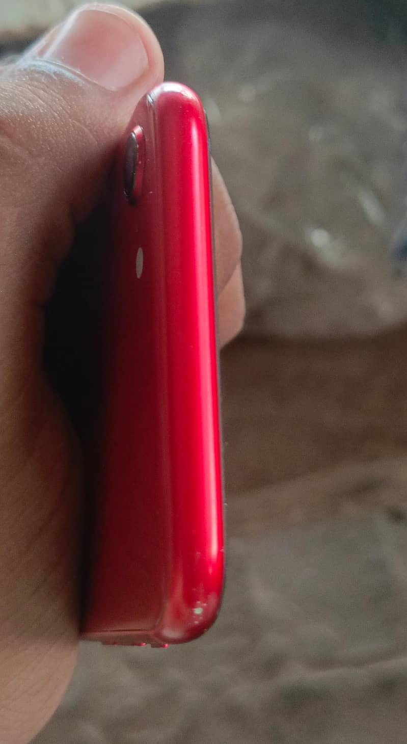 Apple iPhone 8 1