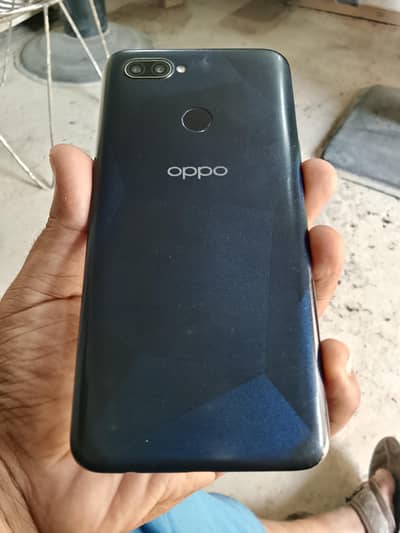 OPPO A12